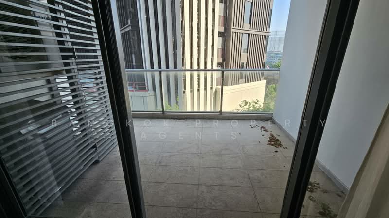 The Lofts Ekkamai, Bangkok, 1415 Sukhumvit Road, Phra Kanong Nua, Watthana, Bangkok, 1 Bedroom, 50 sqm, Condo For Rent, by BANGKOK PROPERTY AGENTS, 500244260 - DDproperty.com