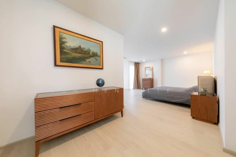 3-BR House, Bangkok, Bowon Niwet, Phra Nakhon, Bangkok, 3 Bedrooms, 450 sqm, Single Detached House For Sale, by Gun Henglite , 500244270 - DDproperty.com