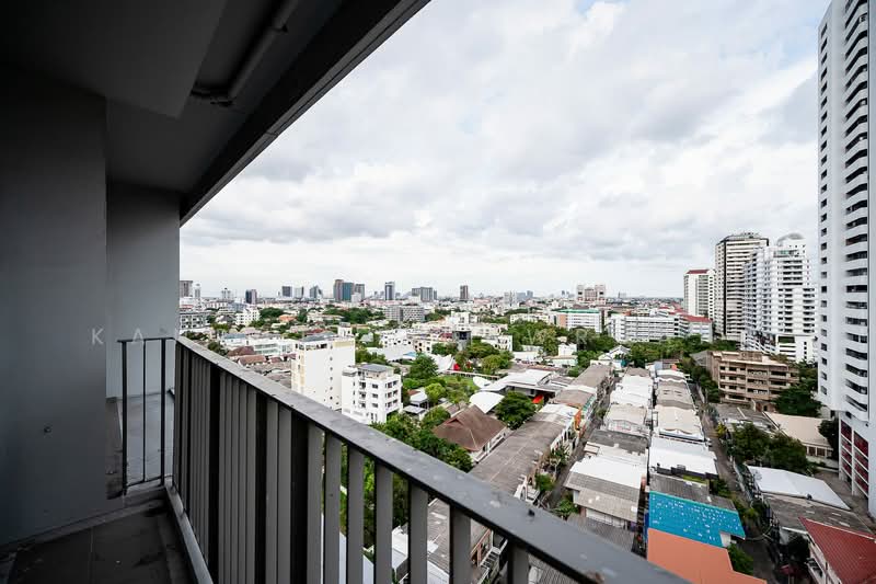 CEIL by Sansiri, Bangkok, 11 Soi Ekamai 12, Sukhumvit 63 Road, Khlong Tan Nua, Watthana, Bangkok, 2 Bedrooms, 64 sqm, Condo For Sale, by Kanrutai Dawruang, 500244275 - DDproperty.com