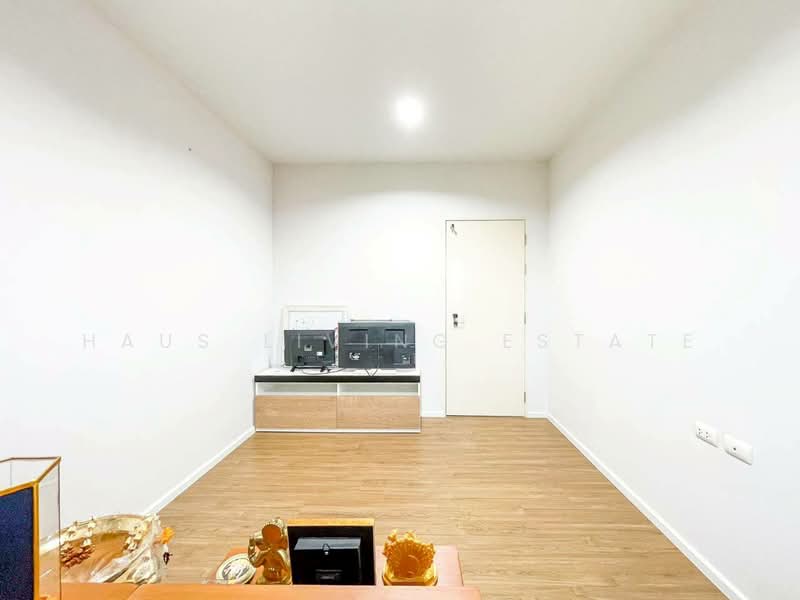 Baan Klang Muang THE ERA Pinklao-Charan : บ้านกลางเมือง ดิ เอร่า ปิ่นเกล้า-จรัญฯ, นนทบุรี, ถนนเลียบทางรถไฟสายใต้, บางกรวย, บางกรวย, นนทบุรี, 205 ตร.ม., ทาวน์เฮ้าส์ ขาย, โดย Haus Living Estate, 500244295 - DDproperty.com