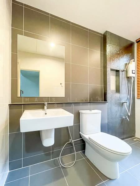 Baan Klang Muang THE ERA Pinklao-Charan, Nonthaburi, Road along the Southern Railway, Bang Kruai, Bang Kruai, Nonthaburi, 3 Bedrooms, 205 sqm, Townhouse For Sale, by Haus Living Estate, 500244295 - DDproperty.com