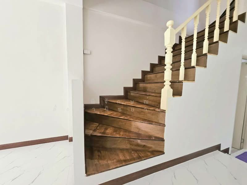 Lally Ville Pracha Uthit 72 : ลัลลี่วิลล์ ประชาอุทิศ 72, Bangkok, ประชาอุทิศ, Thung Khru, Thung Khru, Bangkok, 4 Bedrooms, 150 sqm, Townhouse For Sale, by พิจักษณ์ ตั้งพานิชยานนท์, 500244333 - DDproperty.com