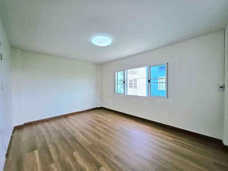 Lally Ville Pracha Uthit 72 : ลัลลี่วิลล์ ประชาอุทิศ 72, Bangkok, ประชาอุทิศ, Thung Khru, Thung Khru, Bangkok, 4 Bedrooms, 150 sqm, Townhouse For Sale, by พิจักษณ์ ตั้งพานิชยานนท์, 500244333 - DDproperty.com