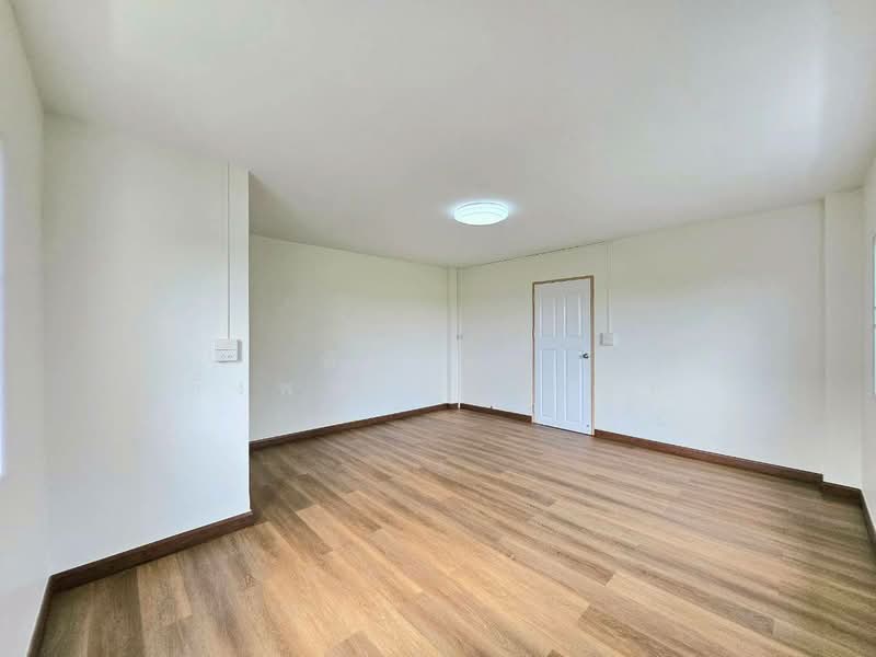 Lally Ville Pracha Uthit 72 : ลัลลี่วิลล์ ประชาอุทิศ 72, Bangkok, ประชาอุทิศ, Thung Khru, Thung Khru, Bangkok, 4 Bedrooms, 150 sqm, Townhouse For Sale, by พิจักษณ์ ตั้งพานิชยานนท์, 500244333 - DDproperty.com