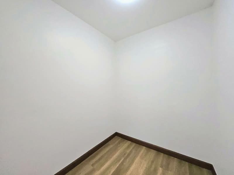 Lally Ville Pracha Uthit 72 : ลัลลี่วิลล์ ประชาอุทิศ 72, Bangkok, ประชาอุทิศ, Thung Khru, Thung Khru, Bangkok, 4 Bedrooms, 150 sqm, Townhouse For Sale, by พิจักษณ์ ตั้งพานิชยานนท์, 500244333 - DDproperty.com