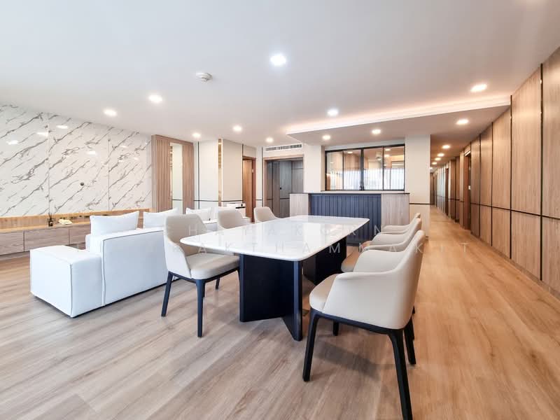 Somkid Gardens, Bangkok, Ploenchit, Lumphini, Pathum Wan, Bangkok, 3 Bedrooms, 251 sqm, Condo For Rent, by Chayakorn Tirarakthammakit, 500244375 - DDproperty.com