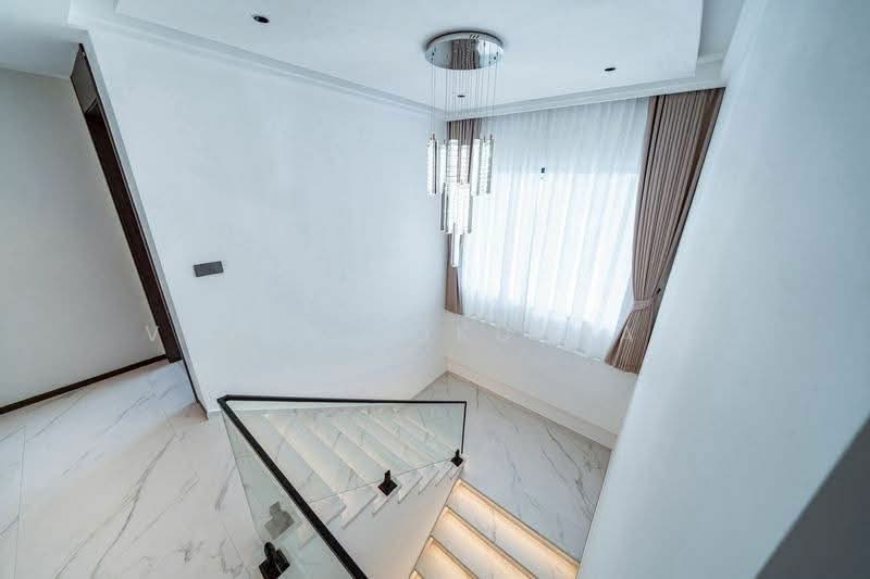 undefined, Chon Buri (Pattaya), Nong Pru, Bang Lamung (Pattaya), Chon Buri (Pattaya), 6 Bedrooms, 230 sqm, Single Detached House For Sale, by Valen Lokunpai , 500244382 - DDproperty.com