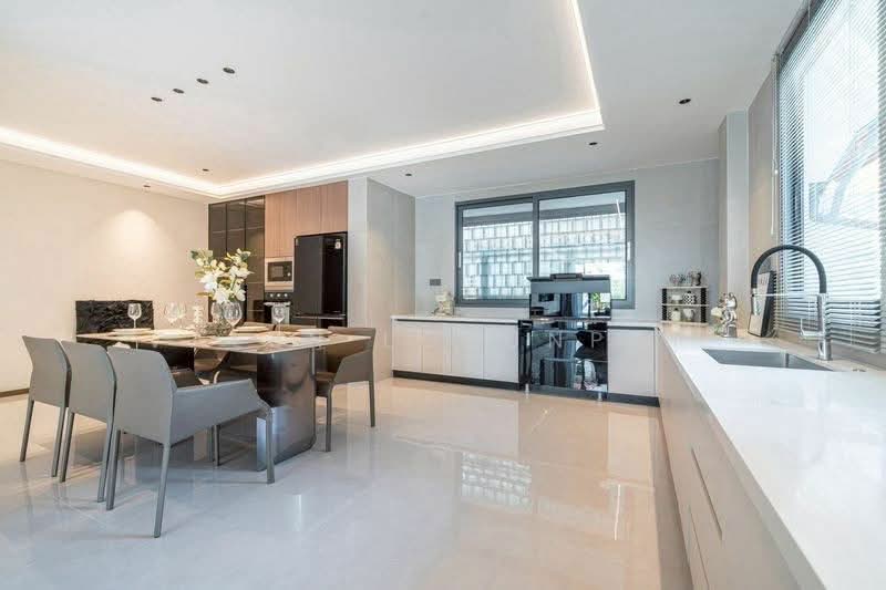 undefined, Chon Buri (Pattaya), Nong Pru, Bang Lamung (Pattaya), Chon Buri (Pattaya), 6 Bedrooms, 230 sqm, Single Detached House For Sale, by Valen Lokunpai , 500244382 - DDproperty.com