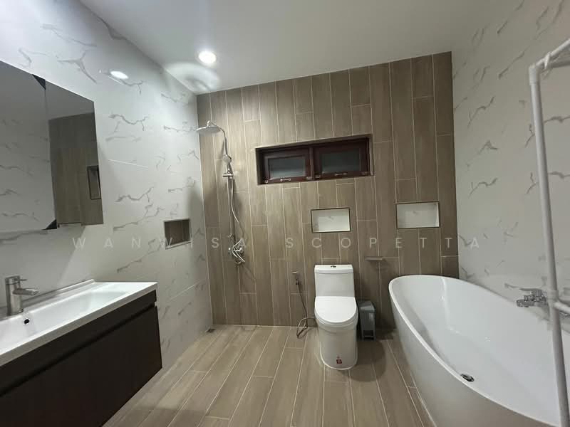 GW3P+HJ Thap Tai, Hua Hin District, Prachuap Khiri Khan, Prachuap Khiri Khan, Nong Kae, Hua Hin, Prachuap Khiri Khan, 4 Bedrooms, 200 sqm, Single Detached House For Rent, by Wanwisa Scopetta, 500244397 - DDproperty.com