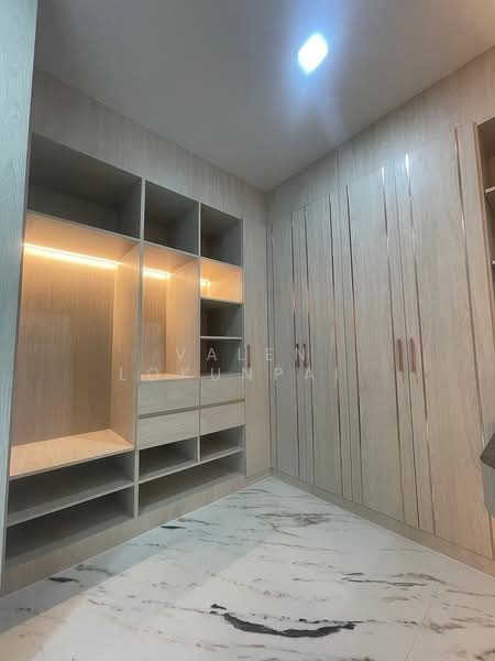 3-BR Villa, Chon Buri (Pattaya), Nong Pru, Bang Lamung (Pattaya), Chon Buri (Pattaya), 3 Bedrooms, 230 sqm, Villa For Sale, by Valen Lokunpai , 500244406 - DDproperty.com