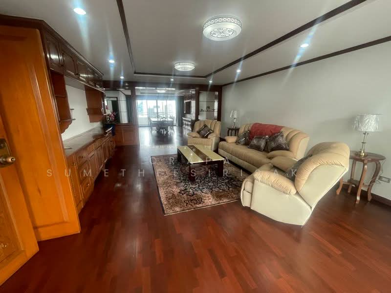 Regent on the Park 1 : รีเจ้นท์ ออน เดอะ พาร์ค 1, กรุงเทพ, ซอยสุขุมวิท 26, คลองตัน, คลองเตย, กรุงเทพ, 250 ตร.ม., คอนโด ขาย, โดย Orapa Sumetheesirisakul, 500244441 - DDproperty.com