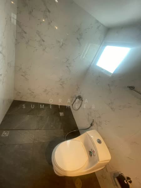 Regent on the Park 1, Bangkok, Soi Sukhumvit 26, Khong Tan, Khlong Toei, Bangkok, 3 Bedrooms, 250 sqm, Condo For Sale, by Orapa Sumetheesirisakul, 500244441 - DDproperty.com