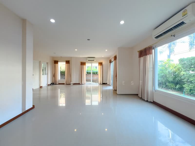 Casa Ville Ratchaphruek-Chaengwattana, Nonthaburi, 98 Ratchapruek Road, Khlong Khoi, Pak Kret, Nonthaburi, 3 Bedrooms, 175 sqm, Single Detached House For Sale, by Haus Living Estate, 500244447 - DDproperty.com