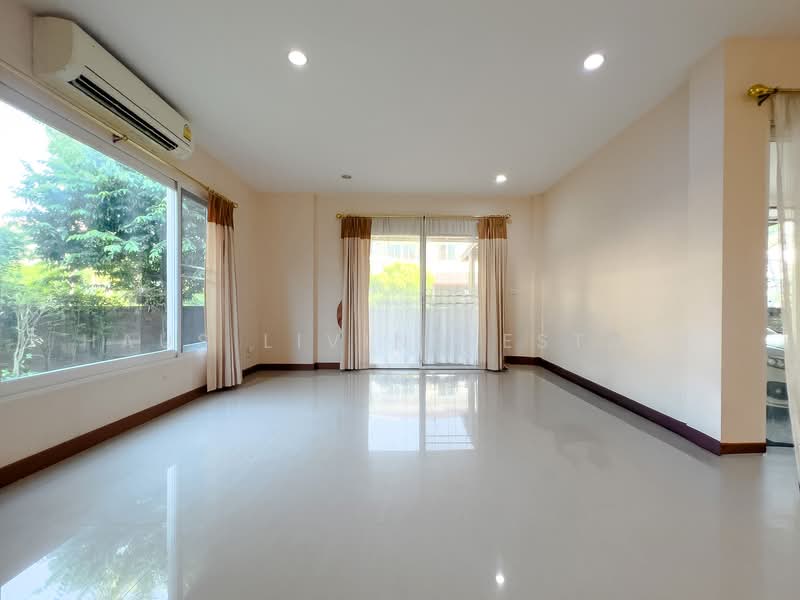 Casa Ville Ratchaphruek-Chaengwattana, Nonthaburi, 98 Ratchapruek Road, Khlong Khoi, Pak Kret, Nonthaburi, 3 Bedrooms, 175 sqm, Single Detached House For Sale, by Haus Living Estate, 500244447 - DDproperty.com