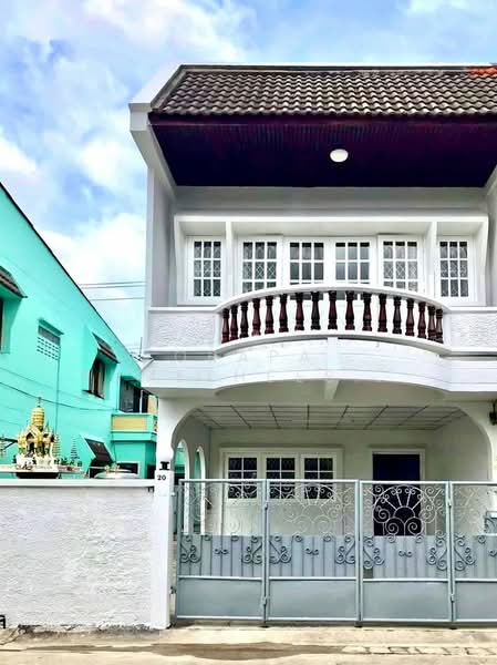 3-BR House, Bangkok, Lat Phrao, Lat Phrao, Bangkok, 3 Bedrooms, 204 sqm, Single Detached House For Sale, by Orapa Sumetheesirisakul, 500244470 - DDproperty.com