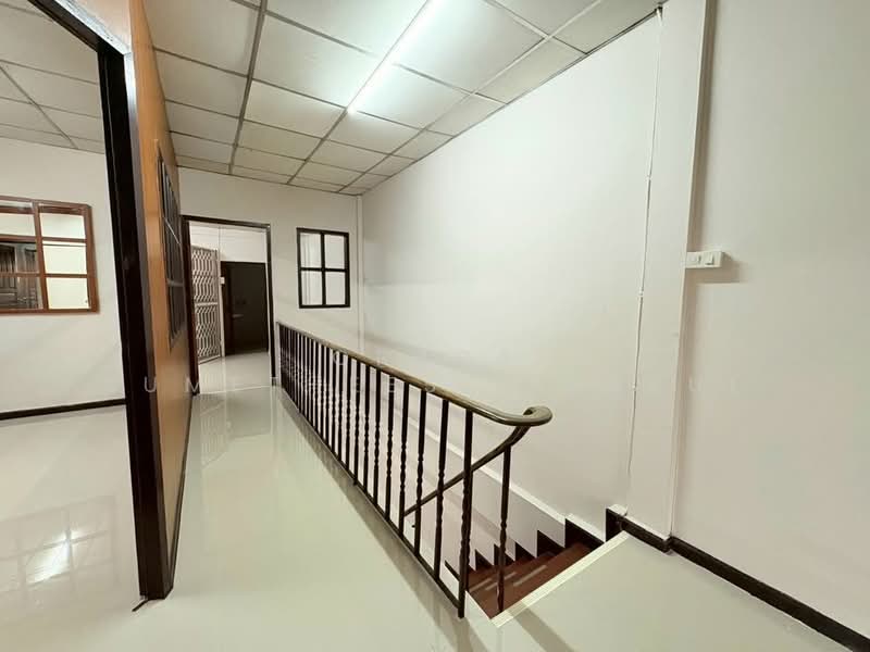 3-BR House, Bangkok, Lat Phrao, Lat Phrao, Bangkok, 3 Bedrooms, 204 sqm, Single Detached House For Sale, by Orapa Sumetheesirisakul, 500244470 - DDproperty.com