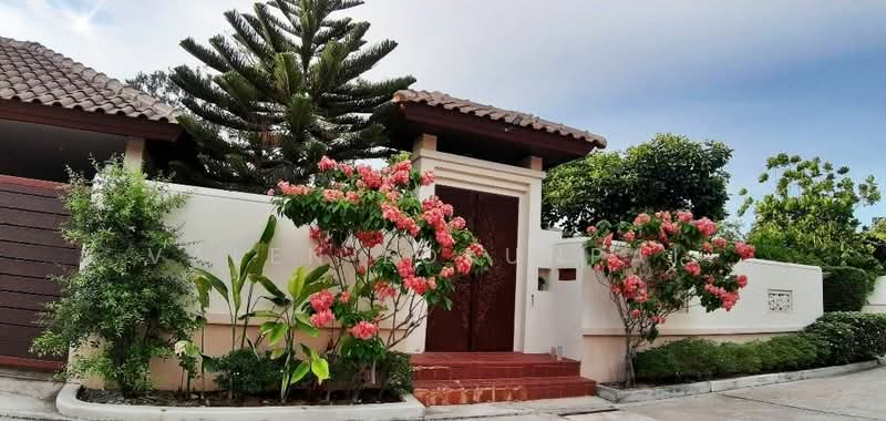 undefined, Chon Buri (Pattaya), Huai Yai, Bang Lamung (Pattaya), Chon Buri (Pattaya), 2 Bedrooms, 200 sqm, Single Detached House For Sale, by Valen Lokunpai , 500244482 - DDproperty.com
