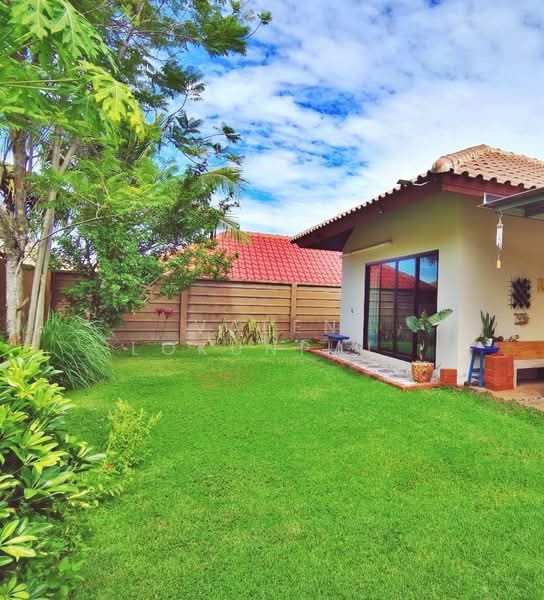 undefined, Chon Buri (Pattaya), Huai Yai, Bang Lamung (Pattaya), Chon Buri (Pattaya), 2 Bedrooms, 200 sqm, Single Detached House For Sale, by Valen Lokunpai , 500244482 - DDproperty.com