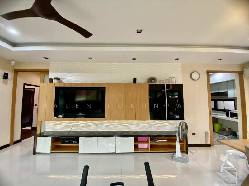 undefined, Chon Buri (Pattaya), Huai Yai, Bang Lamung (Pattaya), Chon Buri (Pattaya), 2 Bedrooms, 200 sqm, Single Detached House For Sale, by Valen Lokunpai , 500244482 - DDproperty.com