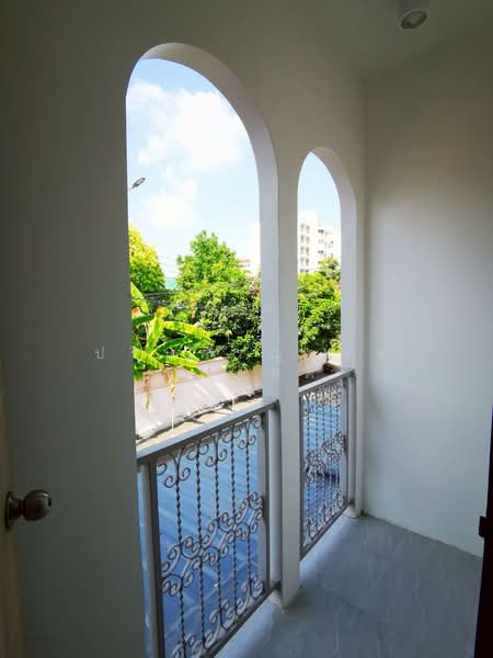 House Ladprao 48, Bangkok, Samsen Nok, Huai Khwang, Bangkok, 3 Bedrooms, 170 sqm, Single Detached House For Rent, by ปรินทร์ญาดา ชิณโชติ, 500244485 - DDproperty.com