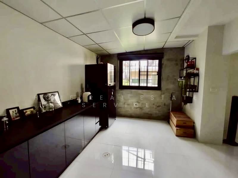 Casa City Sukhumvit : คาซ่า ซิตี้ สุขุมวิท, สมุทรปราการ, 111/3 ซอยคลองตาเค็ดฝั่งตะวันออก ถนนสุขุมวิท, ปากน้ำ, เมืองสมุทรปราการ, สมุทรปราการ, 200 ตร.ม., ทาวน์เฮ้าส์ ขาย, โดย HOME Real Estate Service, 500244486 - DDproperty.com