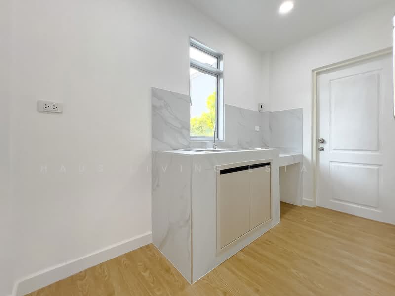 Life Bangkok Boulevard Ratchaphruek-Rattanatibet, Nonthaburi, 11 Ratchapruek Rd., Bang Phlap, Pak Kret, Nonthaburi, 4 Bedrooms, 190 sqm, Single Detached House For Sale, by Haus Living Estate, 500244511 - DDproperty.com