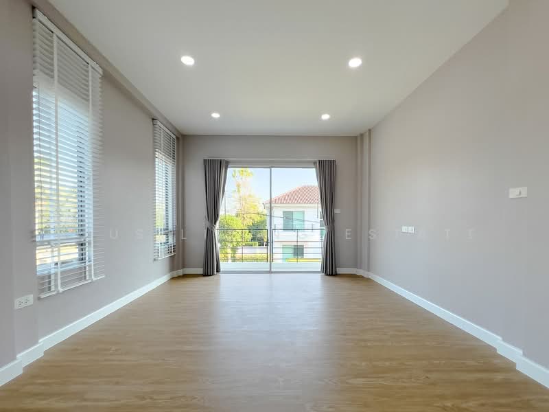 Life Bangkok Boulevard Ratchaphruek-Rattanatibet, Nonthaburi, 11 Ratchapruek Rd., Bang Phlap, Pak Kret, Nonthaburi, 4 Bedrooms, 190 sqm, Single Detached House For Sale, by Haus Living Estate, 500244511 - DDproperty.com