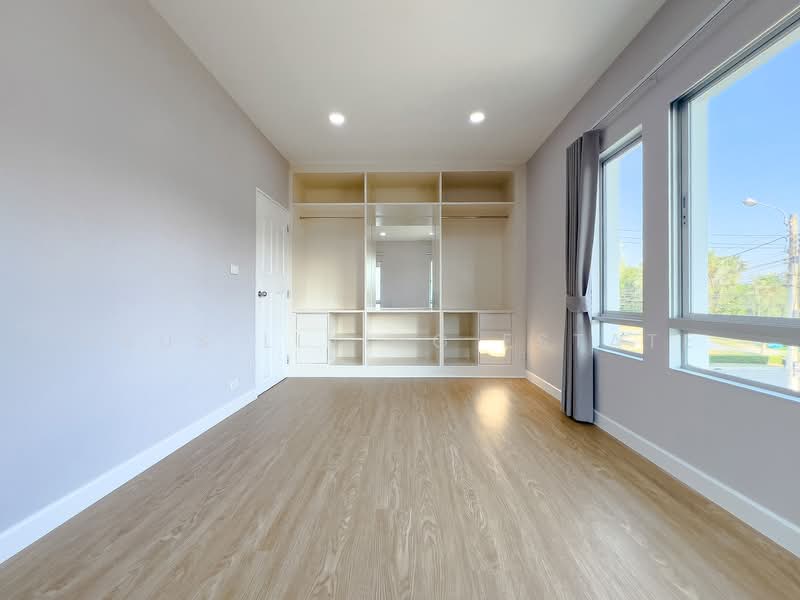 Life Bangkok Boulevard Ratchaphruek-Rattanatibet, Nonthaburi, 11 Ratchapruek Rd., Bang Phlap, Pak Kret, Nonthaburi, 4 Bedrooms, 190 sqm, Single Detached House For Sale, by Haus Living Estate, 500244511 - DDproperty.com