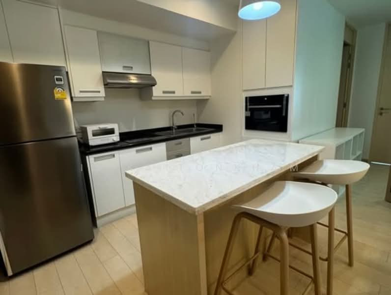 Silom Suite, Bangkok, Soi Sathorn 12, Sathorn Road, Silom, Bang Rak, Bangkok, 4 Bedrooms, 114 sqm, Condo For Sale, by Isika Tonkham, 500244539 - DDproperty.com