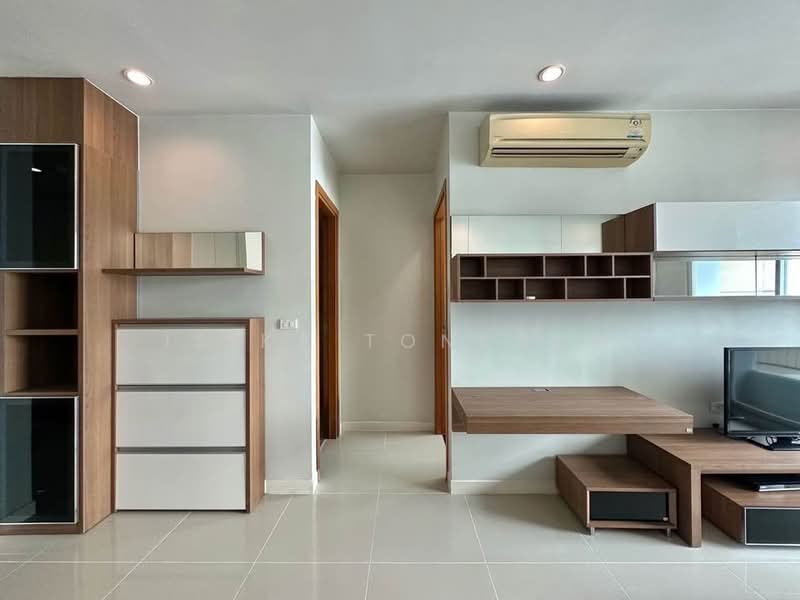 Circle Condominium, Bangkok, 1674 Soi Petchaburi 36 Petchaburi Road, Makkasan, Ratchathewi, Bangkok, 1 Bedroom, 45 sqm, Condo For Rent, by Isika Tonkham, 500244575 - DDproperty.com