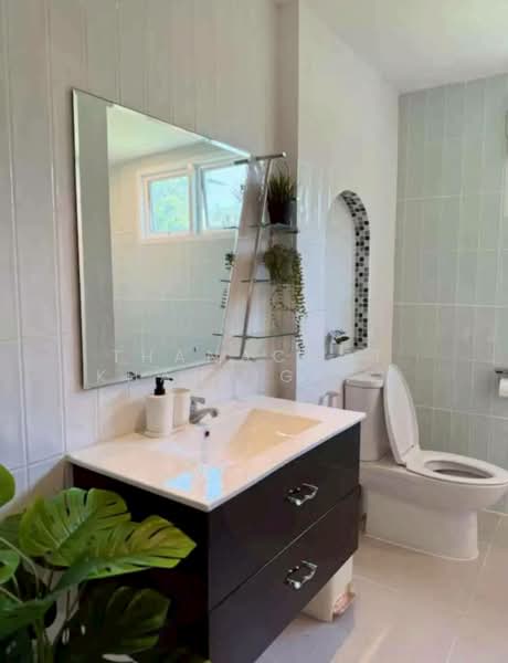 5-BR House, Bangkok, Phra Kanong, Khlong Toei, Bangkok, 5 Bedrooms, 495 sqm, Single Detached House For Rent, by Thanachot Khantigamongun, 500244580 - DDproperty.com