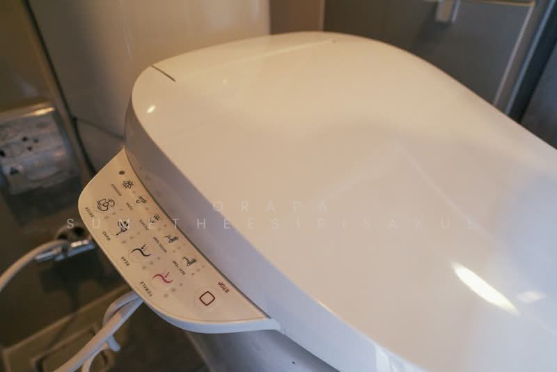 IDEO Mobi Asoke, Bangkok, New Petchaburi Road, Bang Kapi, Huai Khwang, Bangkok, 1 Bedroom, 25 sqm, Condo For Sale, by Orapa Sumetheesirisakul, 500244616 - DDproperty.com