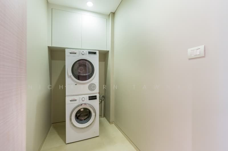 Baan Sindhorn, Bangkok, 89 Soi Langsuan, Langsuan Road, Lumphini, Pathum Wan, Bangkok, 2 Bedrooms, 126 sqm, Condo For Sale, by Nichakorn Tawnao, 500244686 - DDproperty.com