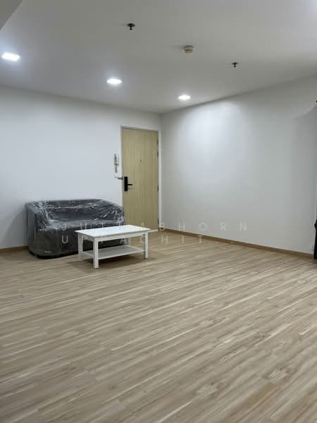 My Resort Bangkok, Bangkok, 1724 Petchaburi Road, Bang Kapi, Huai Khwang, Bangkok, 1 Bedroom, 43 sqm, Condo For Rent, by Juthabhorn Uppachit (Amy), 500244704 - DDproperty.com