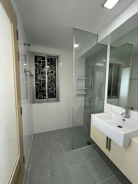 My Resort Bangkok, Bangkok, 1724 Petchaburi Road, Bang Kapi, Huai Khwang, Bangkok, 1 Bedroom, 43 sqm, Condo For Rent, by Juthabhorn Uppachit (Amy), 500244704 - DDproperty.com