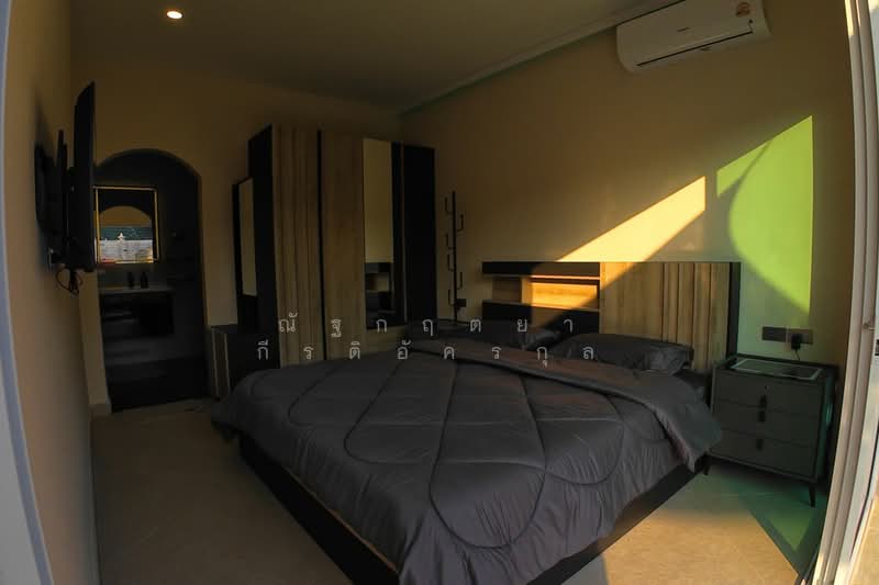 The Grand Jomtien Pattaya Beach : เดอะ แกรนด์ จอมเทียน พัทยา บีช, ชลบุรี, 555/1465 หมู่ที่ 12, หนองปรือ, บางละมุง, ชลบุรี, 260 ตร.ม., คอนโด ขาย, โดย ณัฐกฤตยา กีรติอัครกุล, 500244717 - DDproperty.com