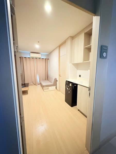 Lumpini Park Phahon 32, Bangkok, Phahonyothin Road (Soi 32), Chan Kasem, Chatuchak, Bangkok, 1 Bedroom, 29 sqm, Condo For Rent, by Juthabhorn Uppachit (Amy), 500244742 - DDproperty.com