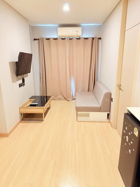 Lumpini Park Phahon 32, Bangkok, Phahonyothin Road (Soi 32), Chan Kasem, Chatuchak, Bangkok, 1 Bedroom, 29 sqm, Condo For Rent, by Juthabhorn Uppachit (Amy), 500244742 - DDproperty.com