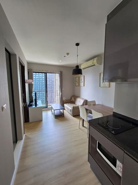 Rhythm Asoke, Bangkok, 299 Asoke - Dindaeng Road, Makkasan, Ratchathewi, Bangkok, 2 Bedrooms, 42 sqm, Condo For Sale, by Keerati Wangrujirakul, 500244762 - DDproperty.com