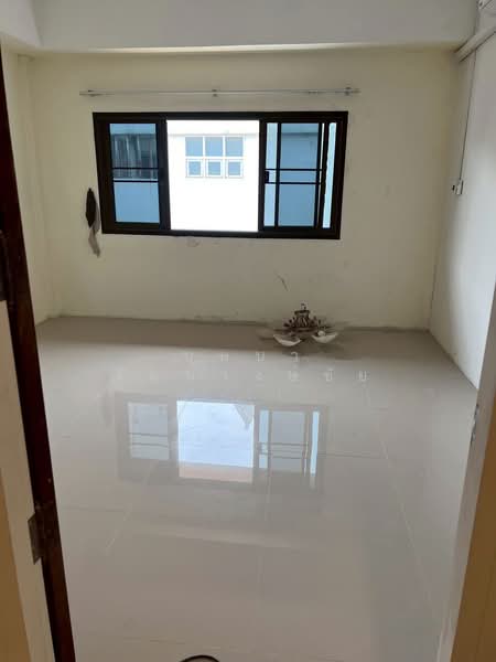 Sriwara Town in Town, Bangkok, Sriwara Road, Phlapphla, Wang Thonglang, Bangkok, 4 Bedrooms, 390 sqm, Townhouse For Rent, by บุษบา รัตนวงษ์ชัย, 500244796 - DDproperty.com