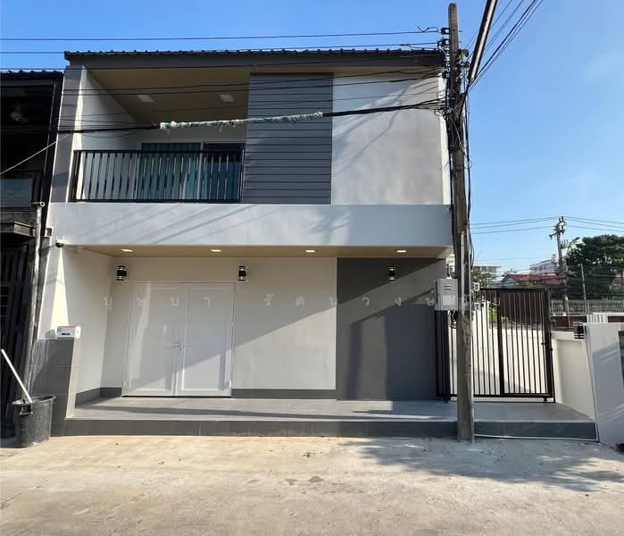 ทำเล MRT สุทธิสาร ซ.รัชดา 18 ให้เช่าทาวน์โฮมหลังใหญ่ หลังมุม ตกแต่งใหม่ สวย ครบครัน พร้อมอยู่ ทำเลดี, กรุงเทพ, รัชดาภิเษก, สามเสนนอก, ห้วยขวาง, กรุงเทพ, 300 ตร.ม., ทาวน์เฮ้าส์ ให้เช่า, โดย บุษบา รัตนวงษ์ชัย, 500244817 - DDproperty.com