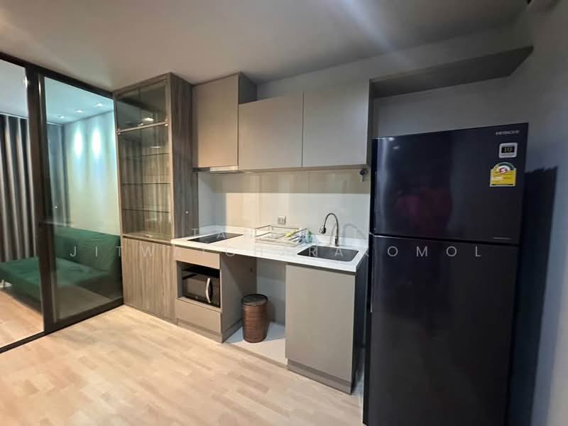 Life Ladprao, Bangkok, 992 Ladprao Road, Jom Phon, Chatuchak, Bangkok, 1 Bedroom, 36 sqm, Condo For Rent, by Tanapat Jitwatcharakomol, 500244835 - DDproperty.com