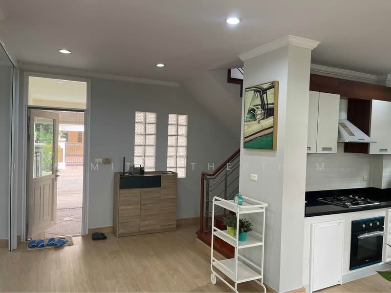 Perfect Masterpiece Ekamai-Ramintra, Bangkok, Praditmanutham Road, Lat Phrao, Lat Phrao, Bangkok, 3 Bedrooms, 200 sqm, Single Detached House For Rent, by Ramita  Theptham, 500244858 - DDproperty.com