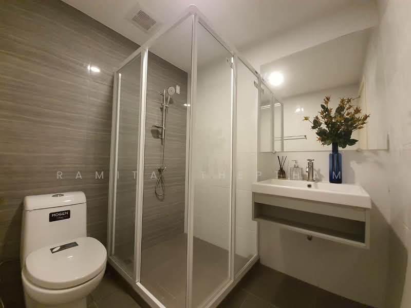 KnightsBridge Phaholyothin Interchange, Bangkok, Phahonyothin Road, Anusaowari, Bang Khen, Bangkok, 2 Bedrooms, 54 sqm, Condo For Rent, by Ramita  Theptham, 500244860 - DDproperty.com