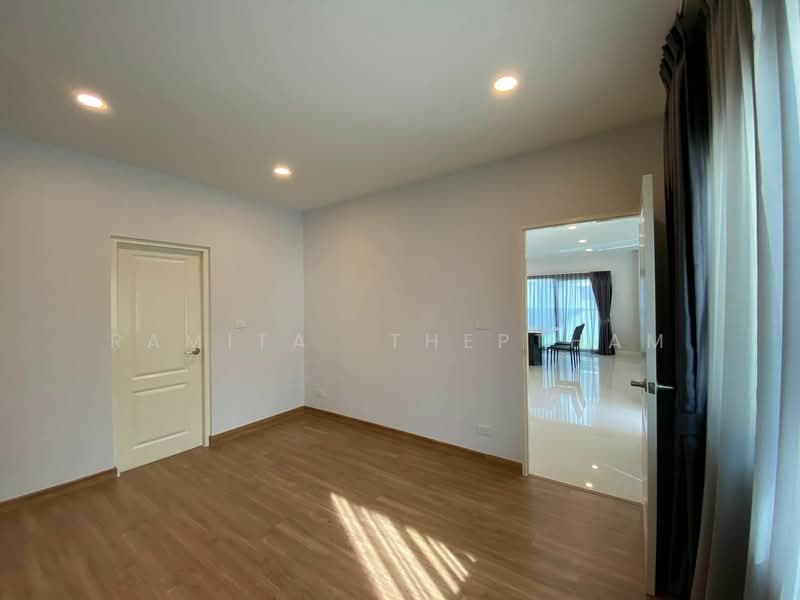 Centro Vibhavadi, Bangkok, Chang Akat Uthit Road, Sanam Bin, Don Mueang, Bangkok, 4 Bedrooms, 210 sqm, Single Detached House For Rent, by Ramita Theptham, 500244862 - DDproperty.com