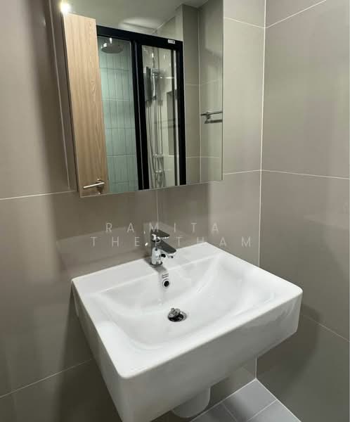 FLO by Sansiri, Bangkok, Somdet Chaopraya Road, Khlong San, Khlong San, Bangkok, 1 Bedroom, 43 sqm, Condo For Rent, by Ramita  Theptham, 500244871 - DDproperty.com