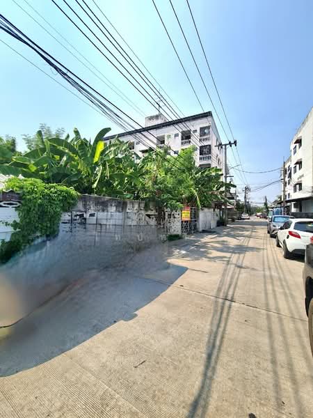 Land for sale in Ladprao, Soi Mahatthai, 139 sq.wa., near the Yellow Line BTS., Bangkok, ลาดพร้าว, Wang Thonglang, Wang Thonglang, Bangkok, , 556 sqm, Land For Sale, by Fareeda Thaipatan, 500244967 - DDproperty.com