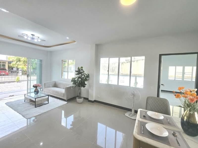 The Extenso 2, Bangkok, Prachasamran Road, Khlong Sibsong, Nong Chok, Bangkok, 4 Bedrooms, 250 sqm, Single Detached House For Sale, by นภัสศรณ์ วงศ์สินไทยกร (นันท์), 500244979 - DDproperty.com