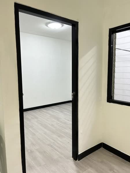 Baan Ua-Athorn Thaepharak 3, Samut Prakan, Bang Phli-Tamru Rd., Bangphli Yai, Bang Plee, Samut Prakan, 1 Bedroom, 32 sqm, Condo For Sale, by ปุณณภา นารานนทชัย, 500244985 - DDproperty.com