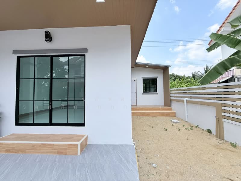 Praphawan Home Rom Klao 1 : ประภาวรรณโฮม ร่มเกล้า 1, กรุงเทพ, ถนนสุวินทวงศ์, แสนแสบ, มีนบุรี, กรุงเทพ, 200 ตร.ม., บ้านเดี่ยว ขาย, โดย นภัสศรณ์ วงศ์สินไทยกร (นันท์), 500244986 - DDproperty.com